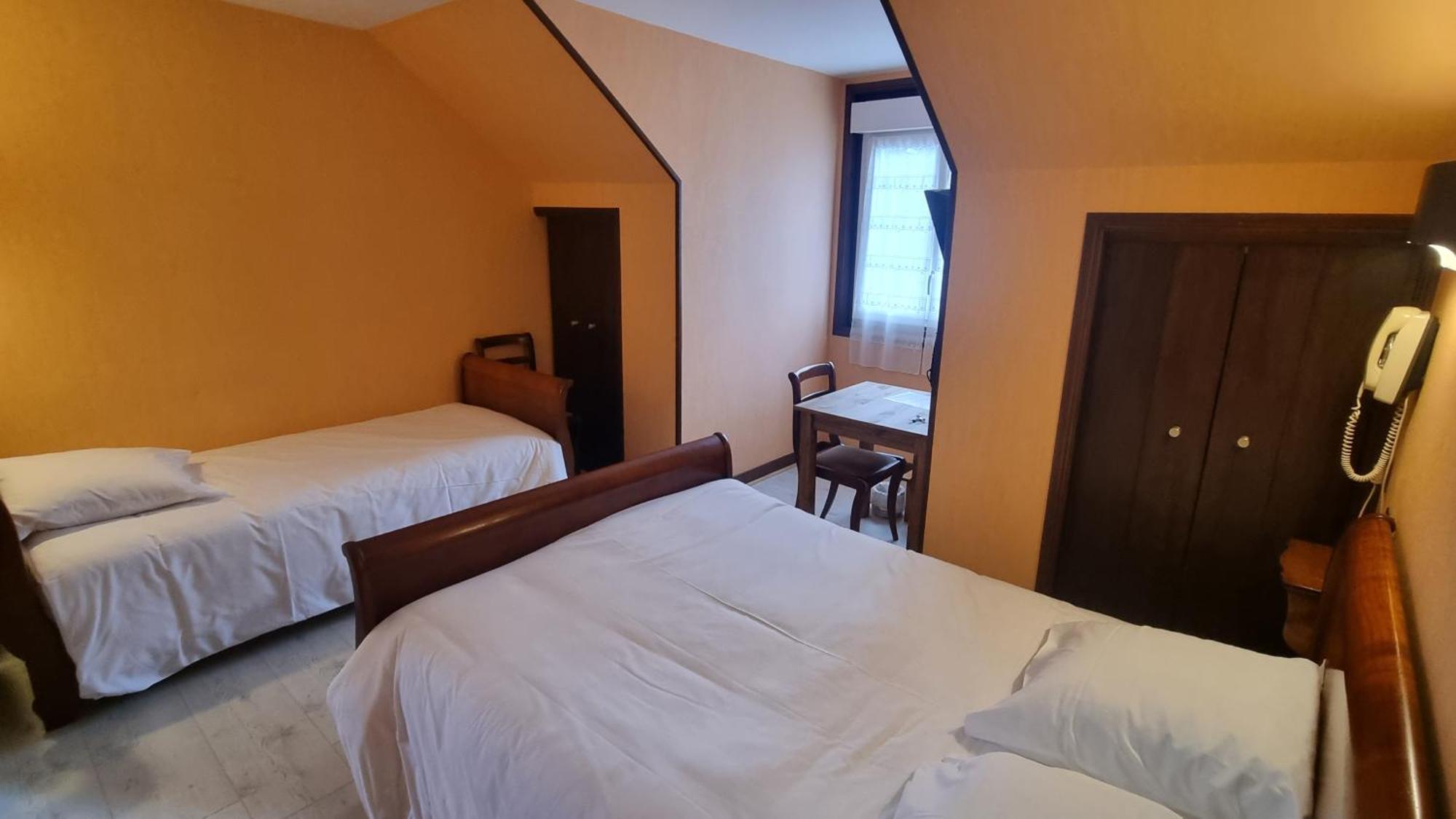 Logis Relais Des Monedieres Seilhac Exterior photo